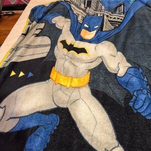 DC Comics Batman Arkham Knight Throw Blanket 44W X 59”L EUC